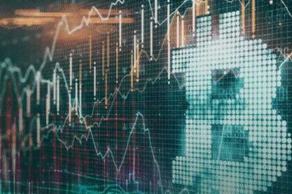 Analysts Monitor Bitcoin at $66K Support as Volatility Rises