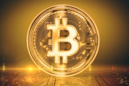 Sell Bitcoin When This Happens, Warns Analyst—Here’s What to Watch For