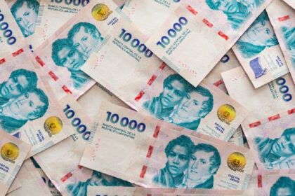 Ethereum's Buterin Acknowledges Argentine Peso's Comeback