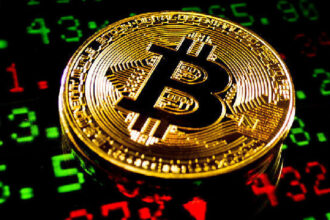 Bitcoin Faces Short-Term Pressure Amid Macro and Sentiment Shifts