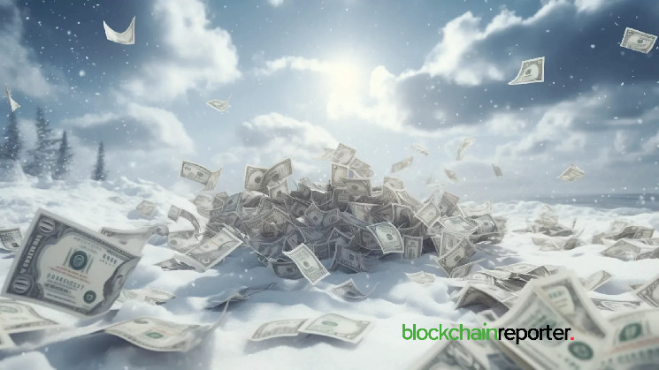 Crypto ETFs Reach $136.06 Billion AUM as Weekly Inflows Top $655.9 Million