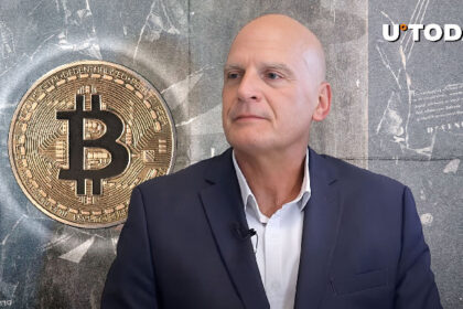 Bitcoin May Lose to Gold in Short Term: Bloomberg's Chief Expert