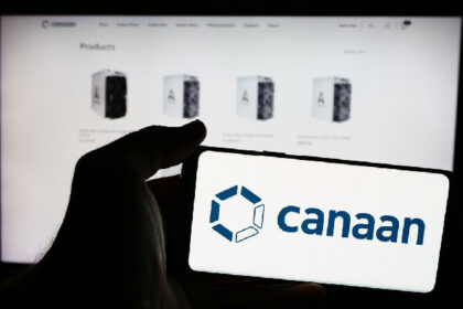 Canaan's Mining Revenue Surges 312% As BTC Holdings Reach 1,292 BTC