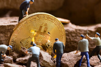 Solo Bitcoin Miners Are Winning More Blocks Lately—What Gives?