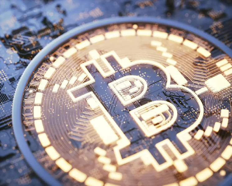 Bitcoin Soars as US Prepares to Enact Tariffs! Here Are the Details