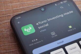 eToro Joins Robinhood in Stock Lending Arena with New Feature for European Investors