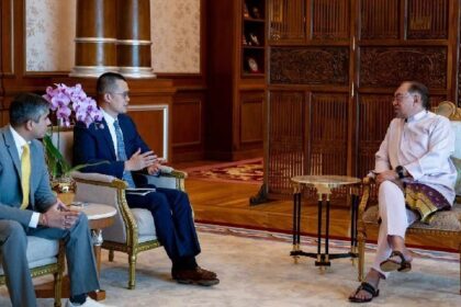 Malaysia Taps Binance Founder for Blockchain Finance Overhaul