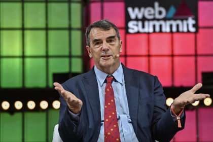 'Gold Is Dead, Bitcoin Moves,' Billionaire Tim Draper Says