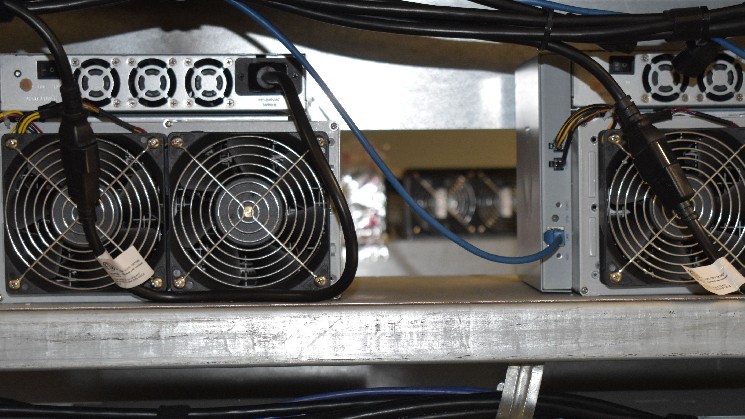 CleanSpark Ditches Bitcoin 'HODL' Strategy to Stop Dilution Via Equity Raise