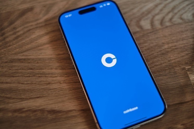 Coinbase Draws Mixed Reviews From Wall Street After Q1 Earnings Miss, Deribit Acquisition