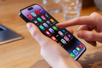 Apple Eases NFT, Crypto Rules for iOS Apps Following Antitrust Ruling