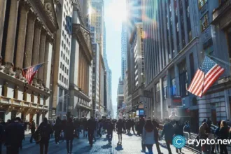 Dow drops 245 points as Fed minutes spooks Wall Street