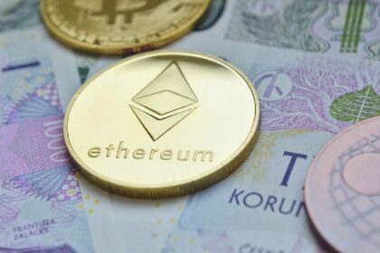 Ethereum Price Prediction as ETH Coin holds Crucial Support...Heavy Crash Incoming?