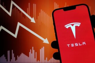 Stocks Stumble, Bitcoin Follows