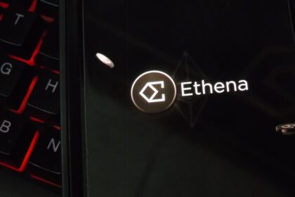 Why did the Ethena stablecoin drop in price only on Binance?