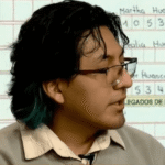 Mauro Alejandro Chirinos de Asoblockchain Bolivia habla durante una entrevista.