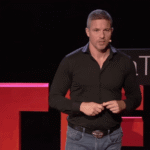 “The economy is not doing well, it is collapsing”: Henrik Zeberg