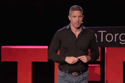 “The economy is not doing well, it is collapsing”: Henrik Zeberg