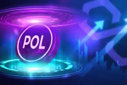 Ficha color purpura con las siglas POL.