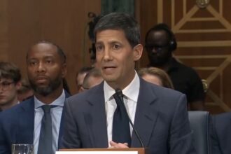 The Senate confirms that Kevin Warsh will be the next president of the FED