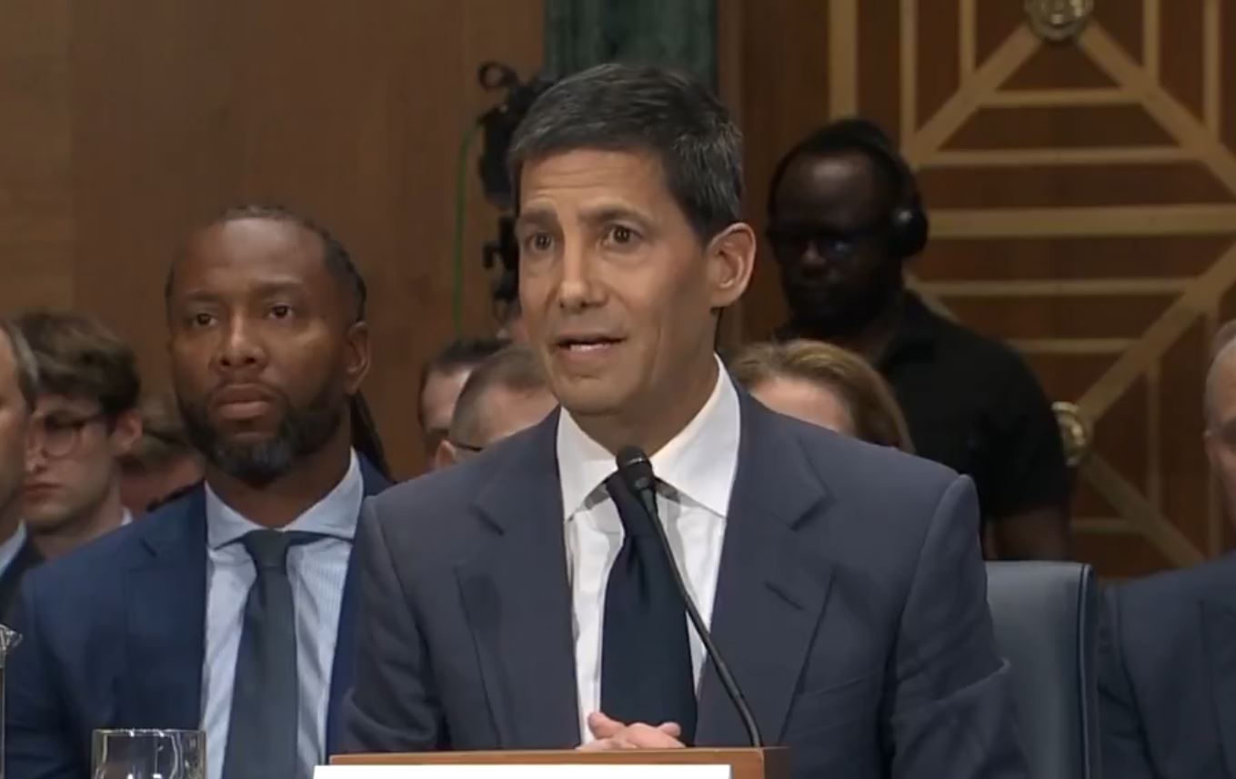 The Senate confirms that Kevin Warsh will be the next president of the FED