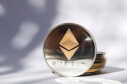 Analysts’ consensus on Ethereum (ETH) turns to a strong buy