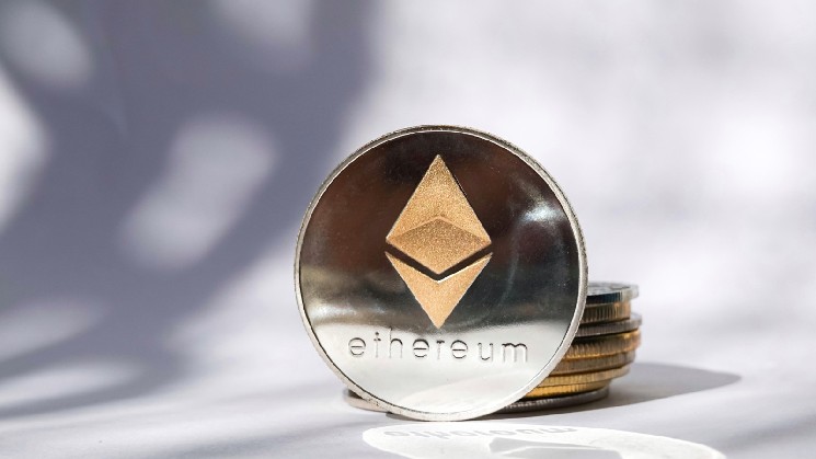 Analysts’ consensus on Ethereum (ETH) turns to a strong buy