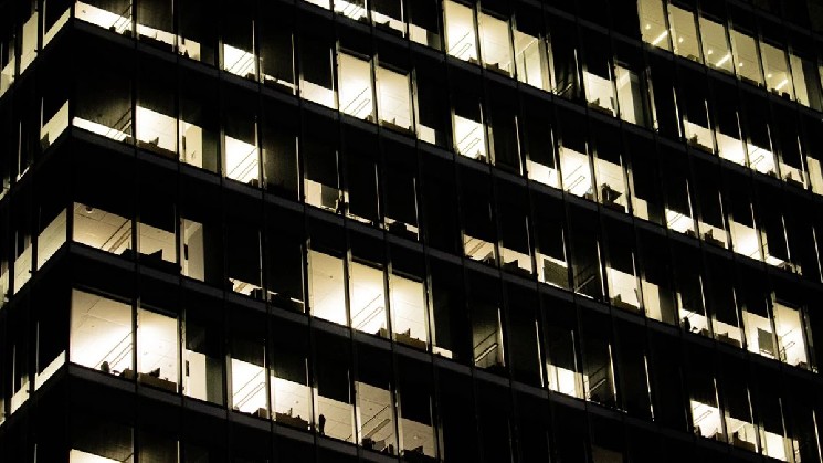 Aave Moves $142 Million in USDC to Unknown Whale as Market