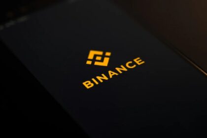 Binance launches AI market assistant as exchanges race on AI edge