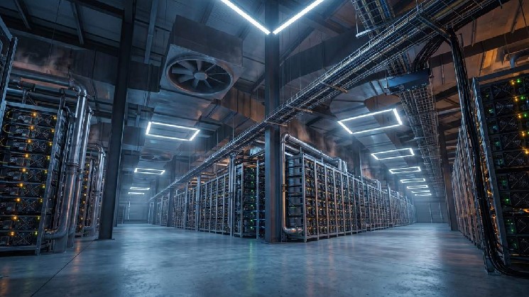 Bitcoin Hashrate Shows Signs of Recovery After Sharp Decline