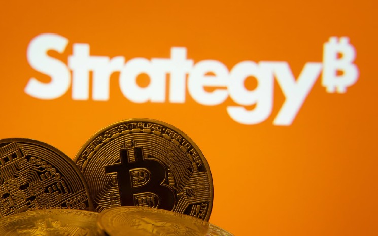 Michael Saylor Hints at Massive New Bitcoin Buy