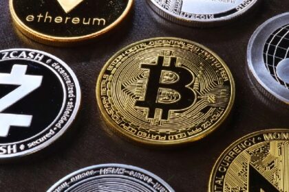 Bitcoin Stabilizes at $81,300, CPI Data Could Influence